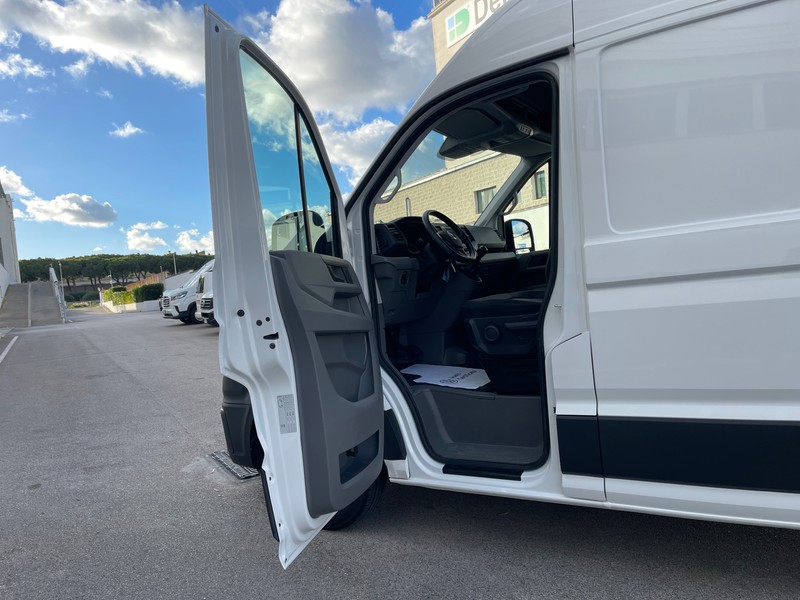 Volkswagen VIC Crafter 30 2.0 tdi 140cv l3h3 business - 13