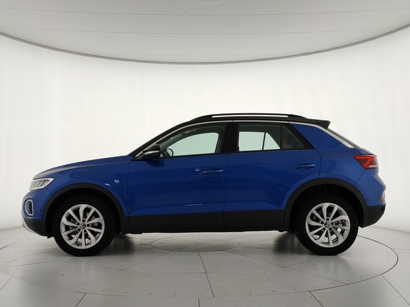 Volkswagen T-Roc 1.0 tsi life 110cv - 22