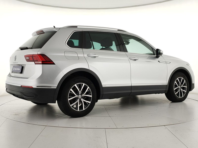 Volkswagen Tiguan 1.5 tsi life 130cv - 4