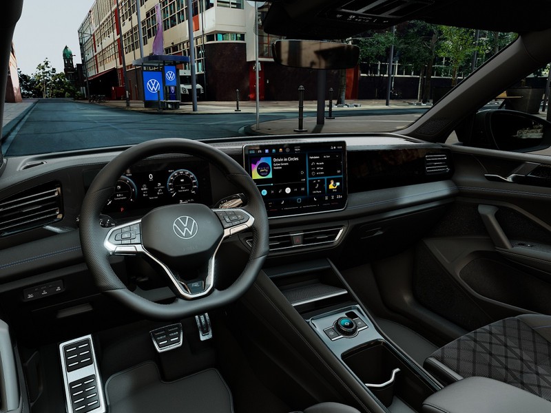 Volkswagen Tiguan 1.5 etsi r-line 150cv dsg - 2