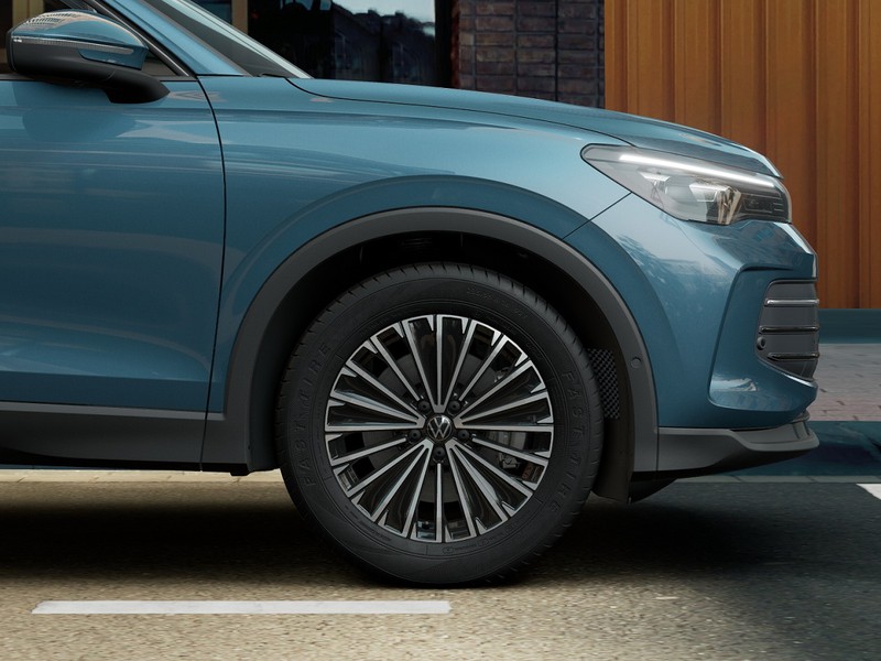 Volkswagen Tiguan 1.5 TSI EHYBRID LIFE DSG 204 CV - 3