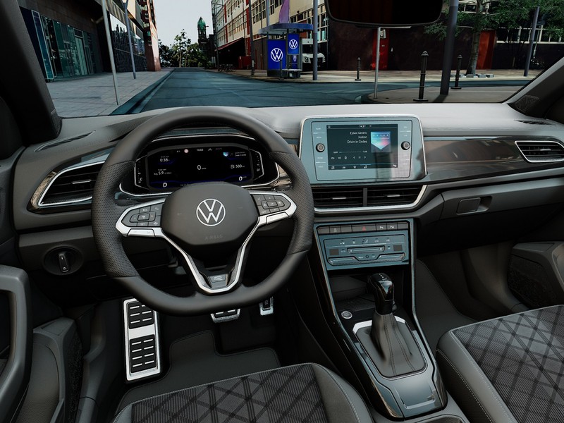 Volkswagen T-Roc 2,0TDI SCR R-LINE DSG 150 CV - 2