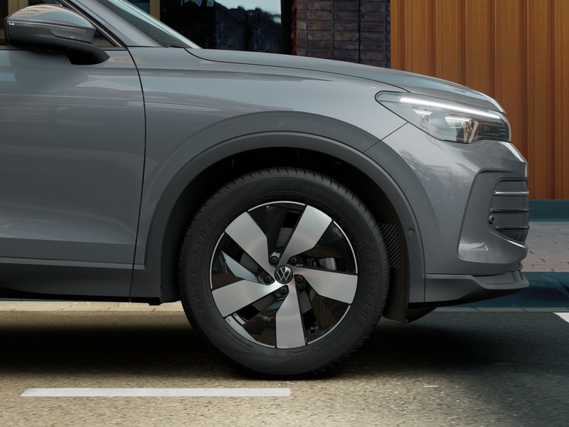 Volkswagen Tiguan 1.5 ETSI ACT LIFE DSG 130 CV - 3