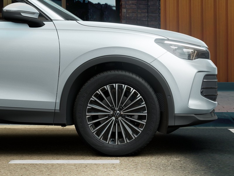 Volkswagen Tiguan 1.5 ETSI ACT LIFE DSG 150 CV - 3