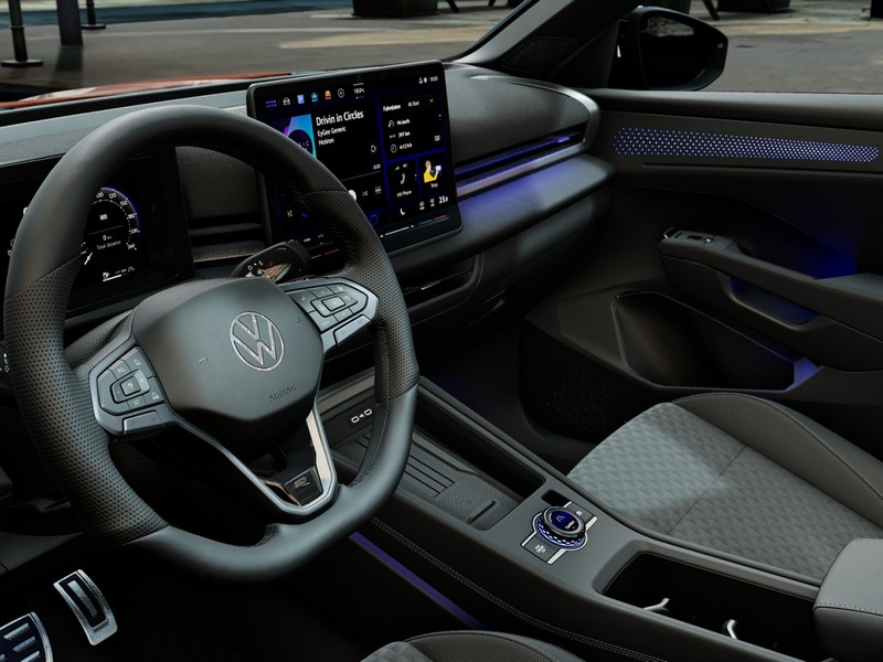 Volkswagen T-Roc 1.5 etsi r-line 150cv dsg - 2