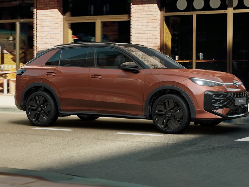 Volkswagen T-Roc 1.5 etsi r-line 150cv dsg - 3