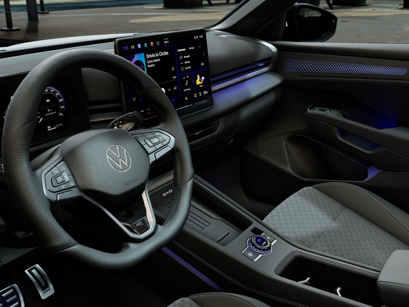 Volkswagen T-Roc 1.5 etsi r-line 150cv dsg - 2