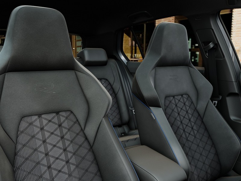 Volkswagen Golf 2.0 TDI SCR R-LINE DSG 150 CV - 3