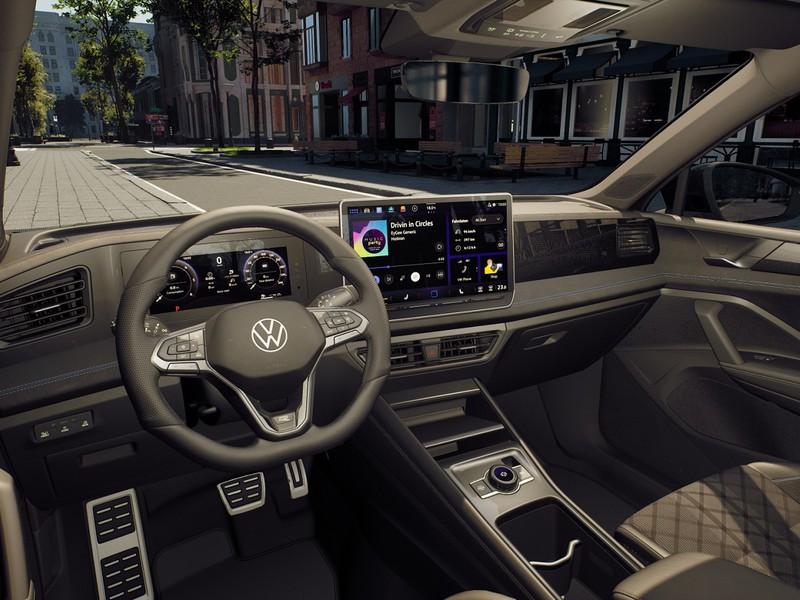 Volkswagen Tiguan 2.0 TDI SCR R LINE DSG 150 CV - 2
