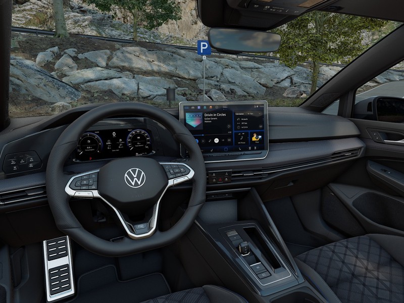 Volkswagen Golf R-Line 1,5 l eTSI - 2