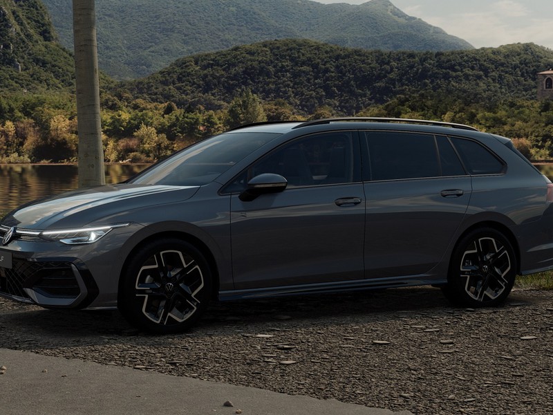 Volkswagen Golf R-Line 1,5 l eTSI - 3