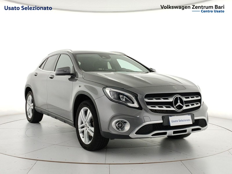 Mercedes GLA 200 d sport 4matic auto - 3