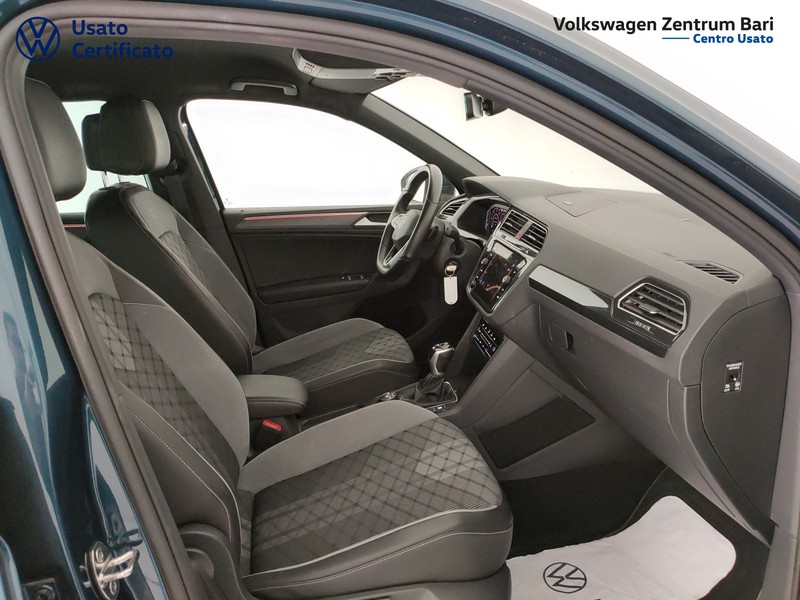 Volkswagen Tiguan 2.0 tdi r-line 4motion 200cv dsg - 16