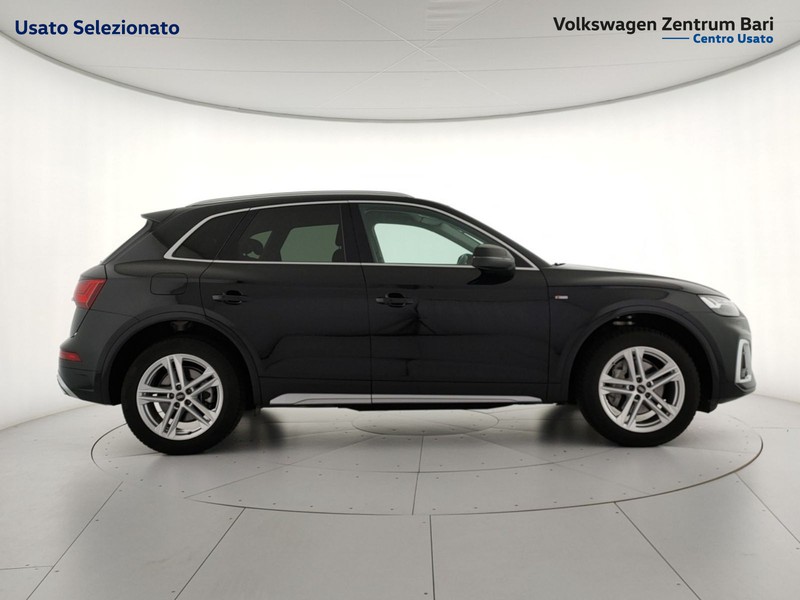 Audi Q5 40 2.0 tdi mhev 12v s line quattro s-tronic - 4