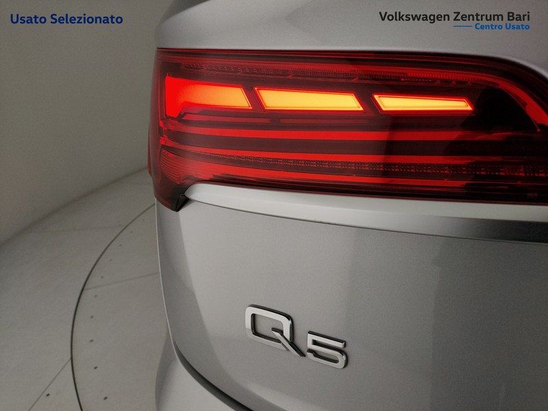 Audi Q5 40 2.0 tdi mhev 12v s line plus quattro s-tronic - 21