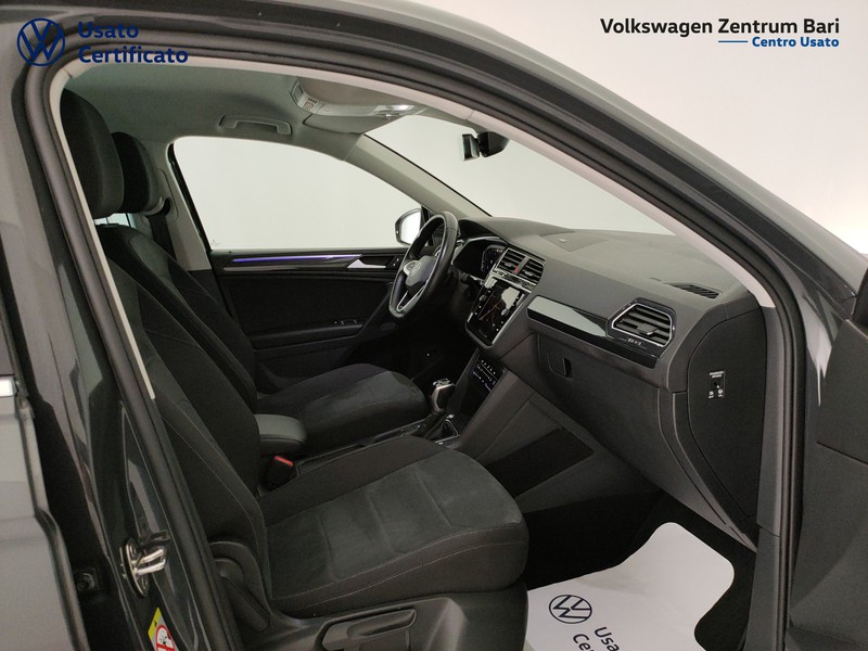 Volkswagen Tiguan 2.0 tdi elegance 150cv dsg - 21