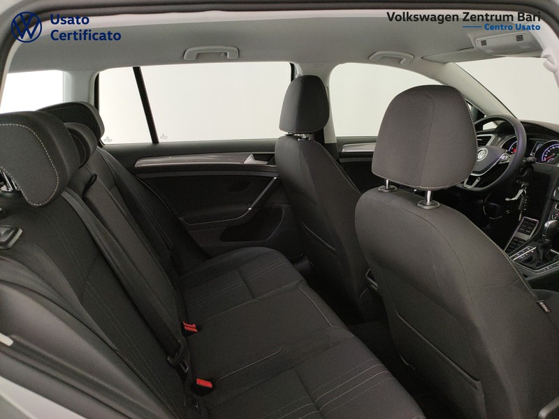 Volkswagen Golf alltrack 2.0 tdi 184cv dsg - 19