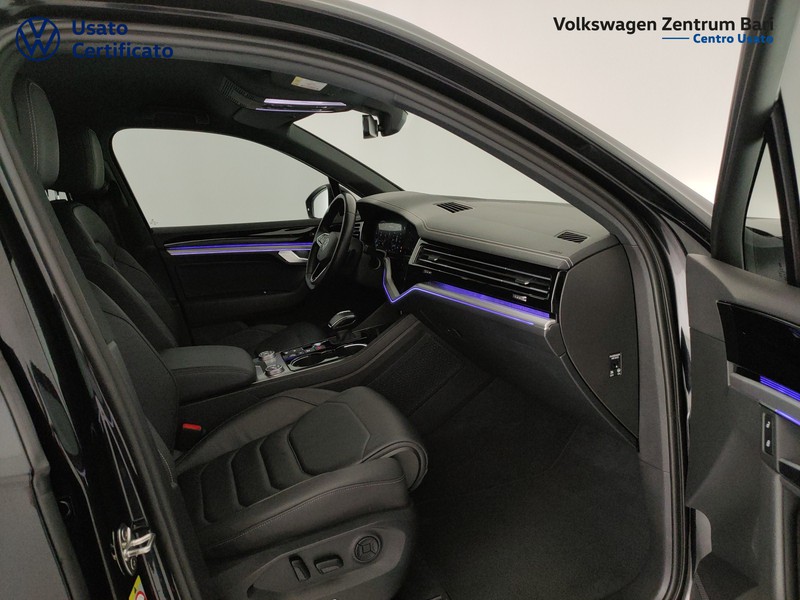 Volkswagen Touareg 3.0 v6 tdi elegance 231cv tiptronic - 23