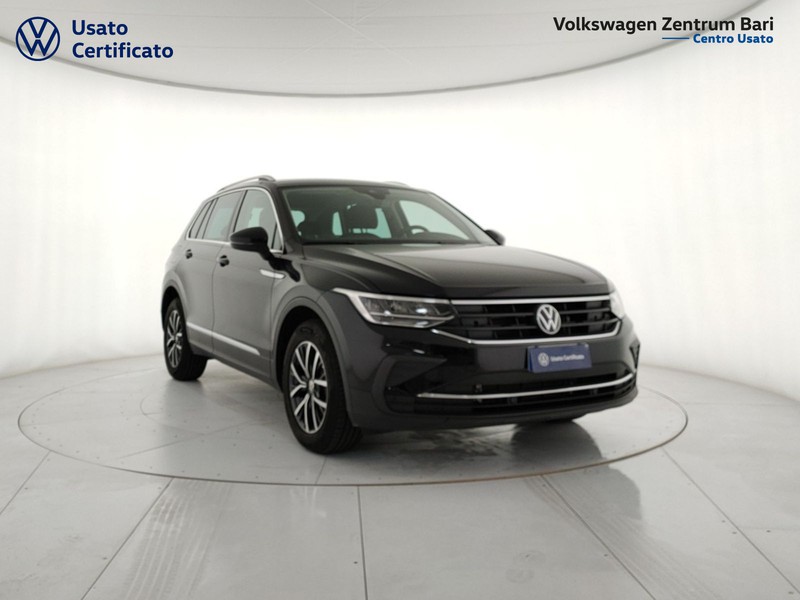 Volkswagen Tiguan 2.0 tdi life 122cv - 3