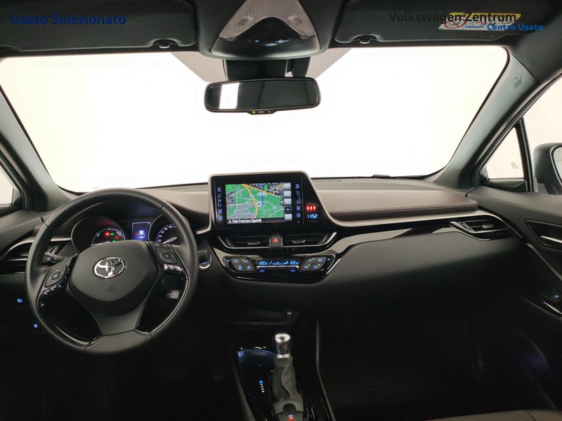 Toyota C-HR 1.8h lounge 2wd e-cvt my18 - 19