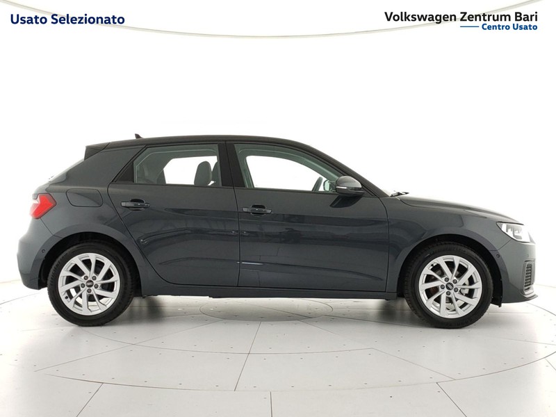 Audi A1 allstreet 25 1.0 tfsi admired 95cv - 4