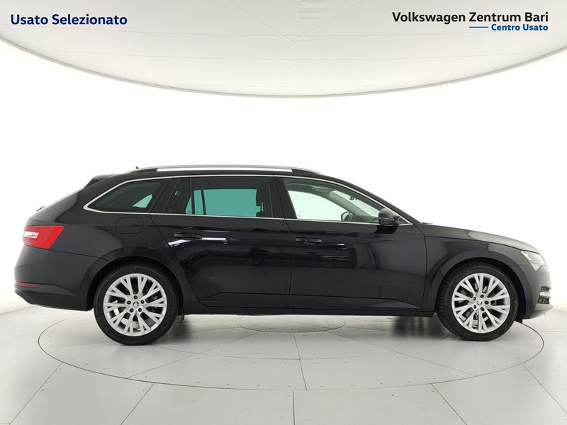 Skoda Superb wagon 2.0 tdi evo executive 150cv dsg - 4