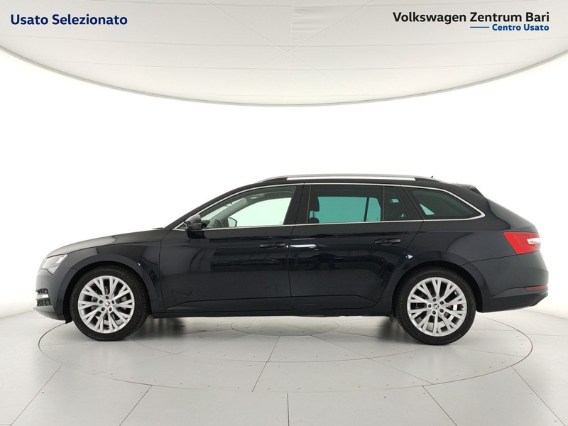 Skoda Superb wagon 2.0 tdi evo executive 150cv dsg - 6