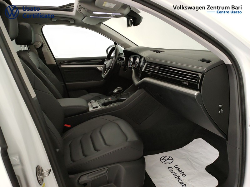 Volkswagen Touareg 3.0 v6 tdi black style 231cv tiptronic - 21