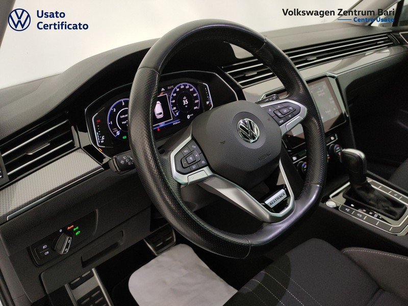 Volkswagen Passat alltrack 2.0 bitdi 4motion 240cv dsg - 17