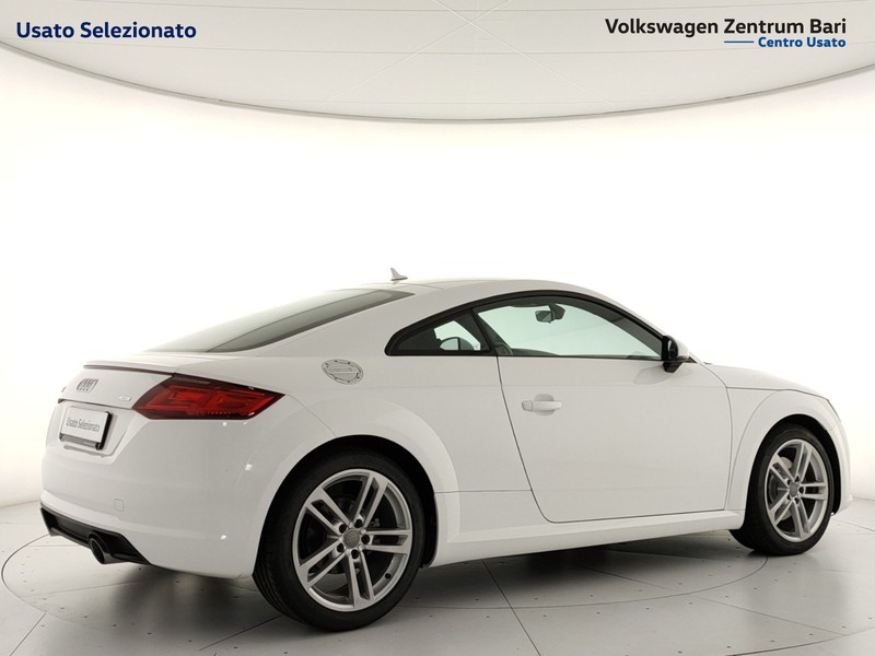 Audi TT 2.0 tdi ultra design - 5