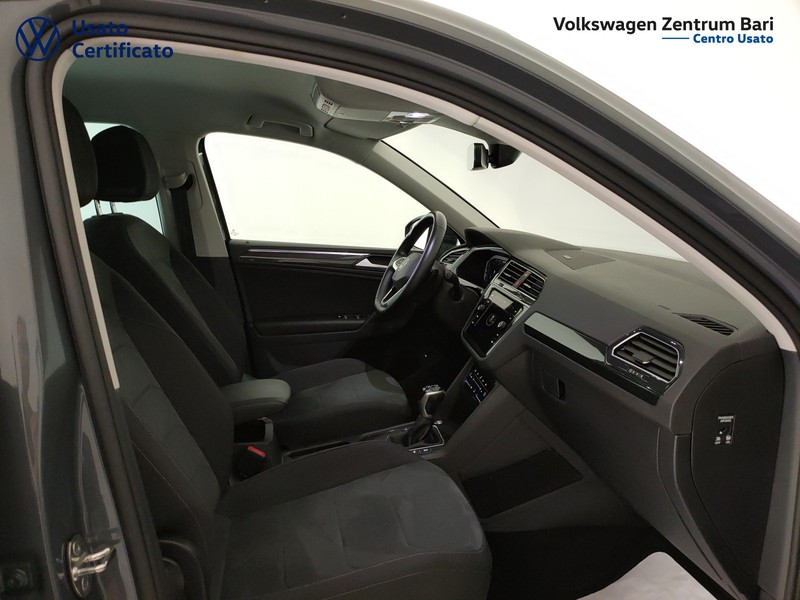 Volkswagen Tiguan 2.0 tdi elegance 150cv dsg - 23