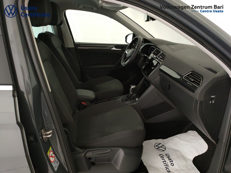 Volkswagen Tiguan 2.0 tdi elegance 150cv dsg - 21