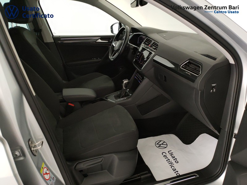 Volkswagen Tiguan 2.0 tdi elegance 150cv dsg - 20