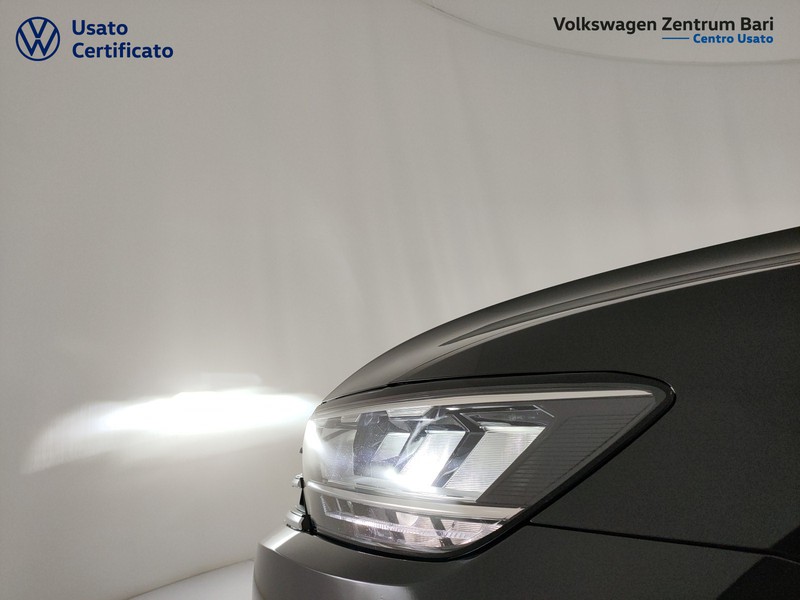 Volkswagen Passat variant 2.0 tdi business 150cv dsg - 19