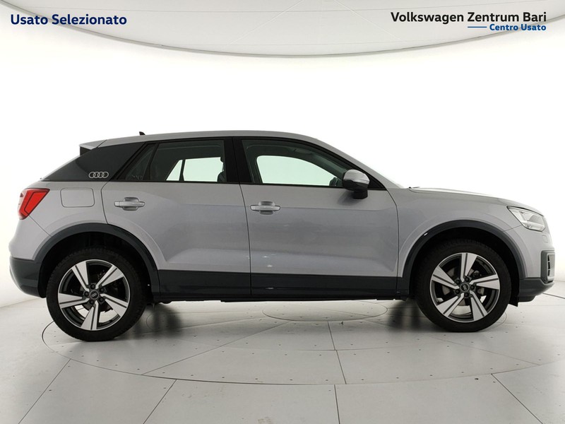 Audi Q2 30 1.6 tdi business my20 - 4