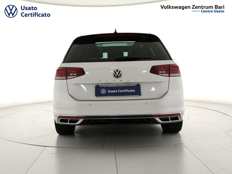 Volkswagen Passat variant 2.0 tdi executive 150cv dsg - 6