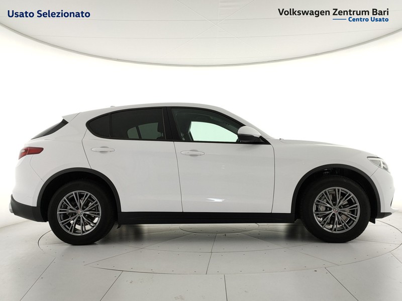 Alfa Romeo Stelvio 2.2 t business q4 210cv auto - 4