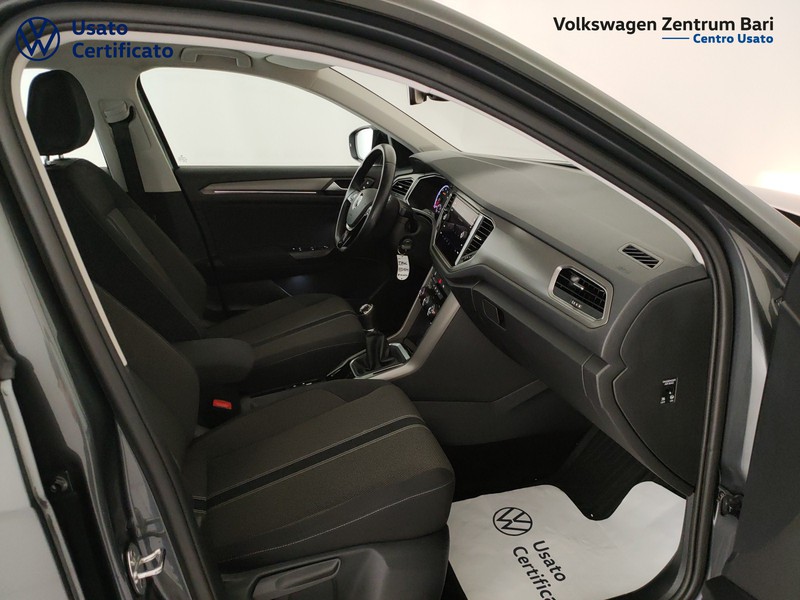 Volkswagen T-Roc 1.0 tsi style 110cv - 17