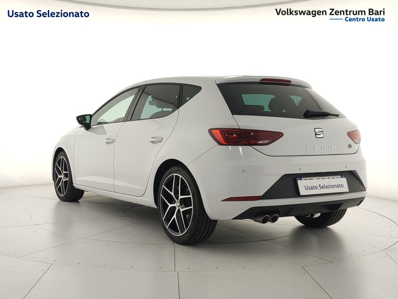 Seat Leon 2.0 tdi fr 150cv dsg 7m my20 - 7