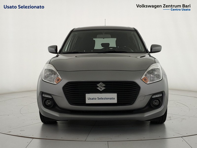 Suzuki Swift 1.2h top 2wd my19 - 2