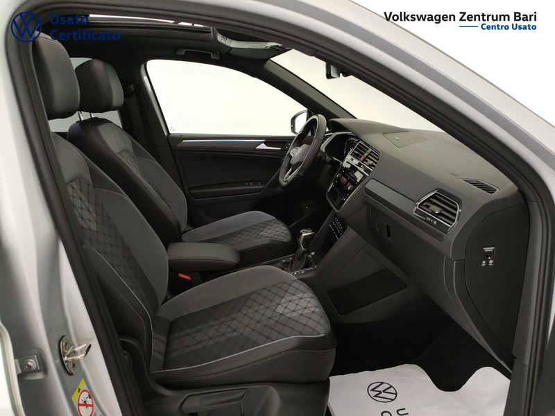 Volkswagen Tiguan 2.0 tdi r-line 150cv dsg - 24