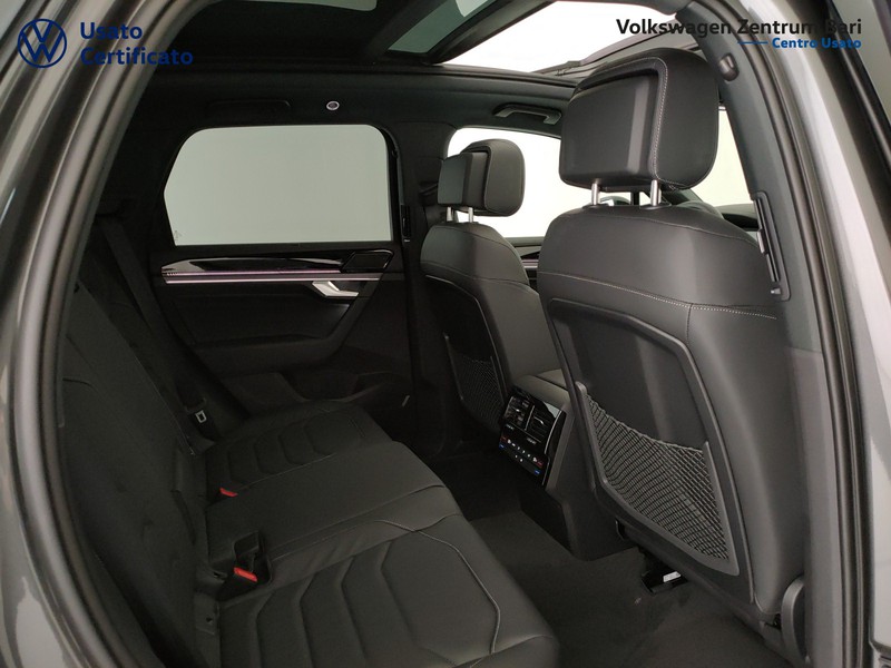 Volkswagen Touareg 3.0 v6 tdi scr r-line 286cv auto - 25