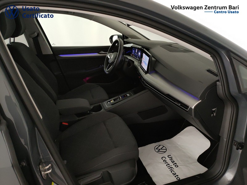 Volkswagen Golf 2.0 tdi life 150cv dsg - 19