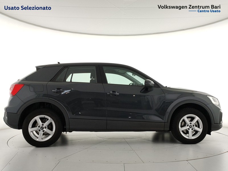 Audi Q2 30 2.0 tdi business s-tronic - 4