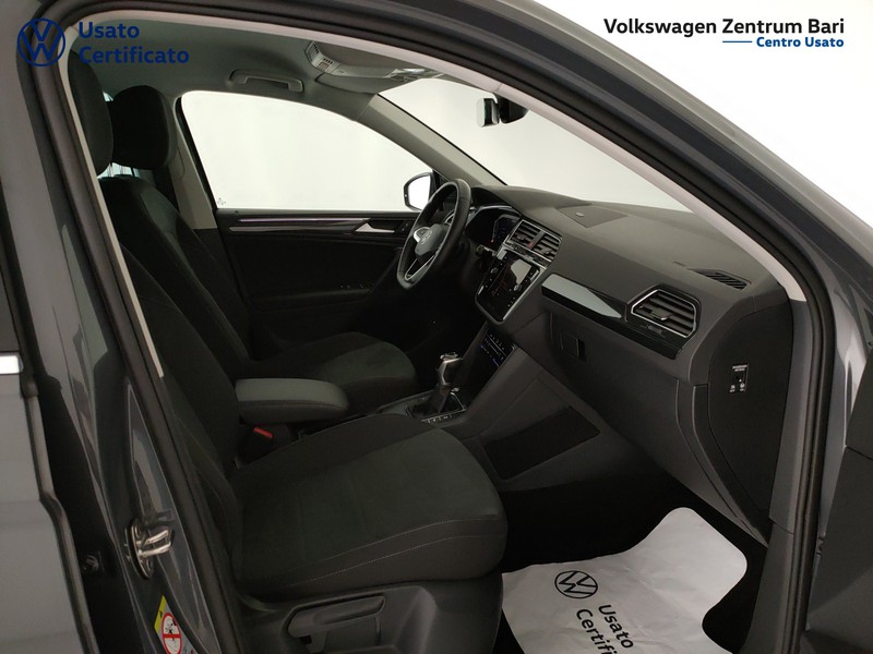 Volkswagen Tiguan 2.0 tdi elegance 150cv dsg - 21