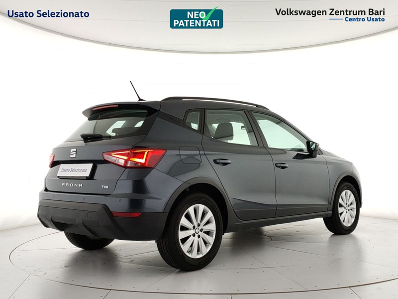 Seat Arona 1.0 tgi style 90cv - 5