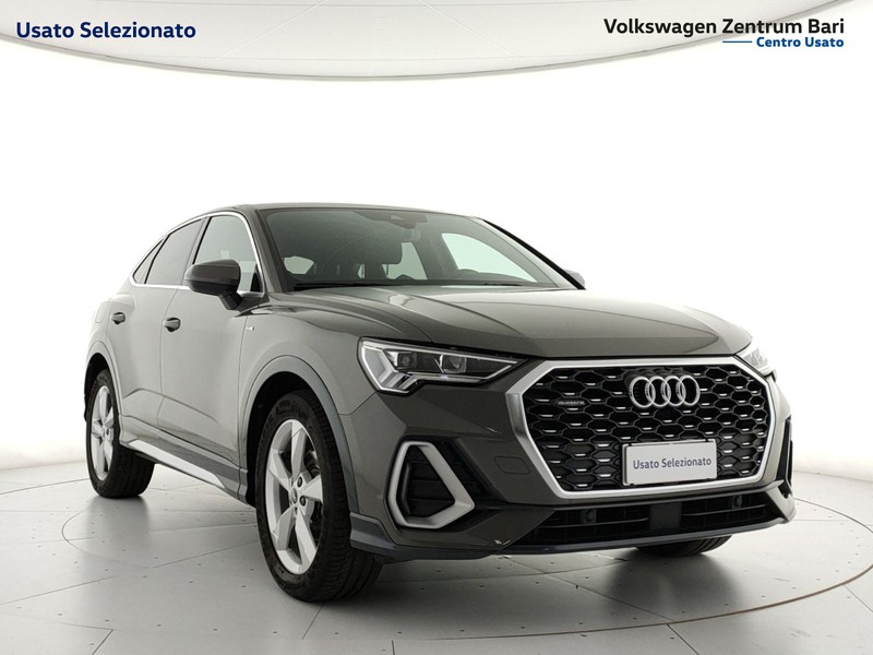 Audi Q3 sportback 35 2.0 tdi s line edition quattro s-tronic - 3