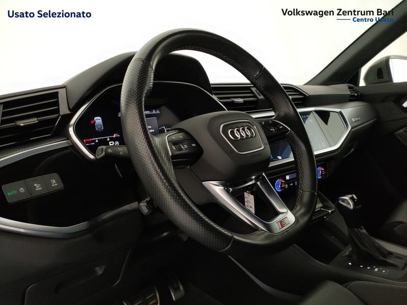 Audi Q3 sportback 35 2.0 tdi s line edition quattro s-tronic - 15