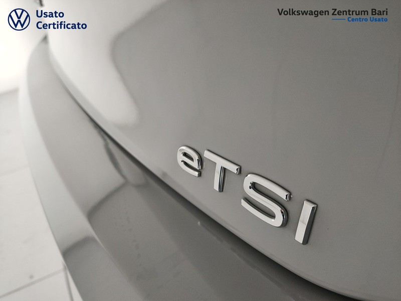 Volkswagen Golf 1.0 etsi evo life 110cv dsg - 18