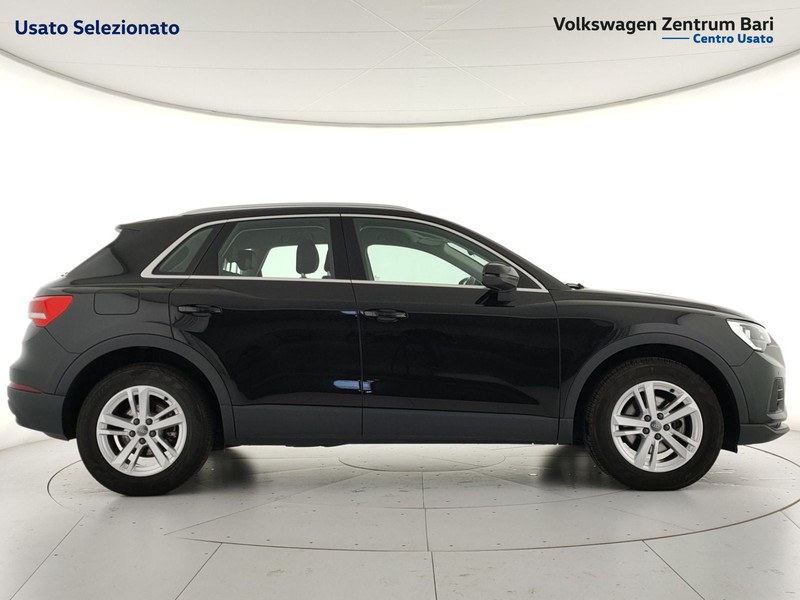 Audi Q3 35 2.0 tdi business s-tronic - 4